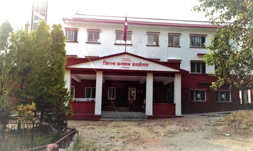 बुस्टर डोज खोप लगाउन जिल्ला स्वास्थ्य कार्यालय र हेटौंडा अस्पताललाई जिम्मा दिने निर्णय