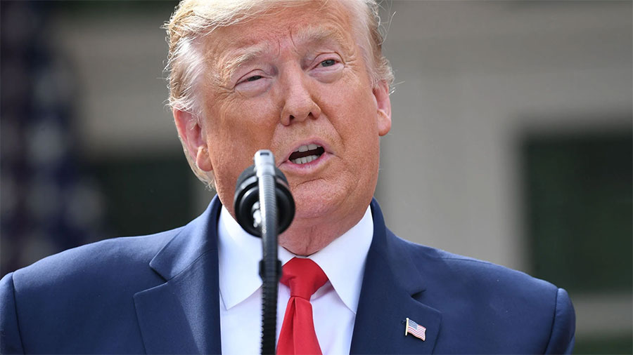 पूर्वराष्ट्रपति डोनाल्ड ट्रम्प आत्मसमर्पण गर्न न्यूयोर्क पुगे