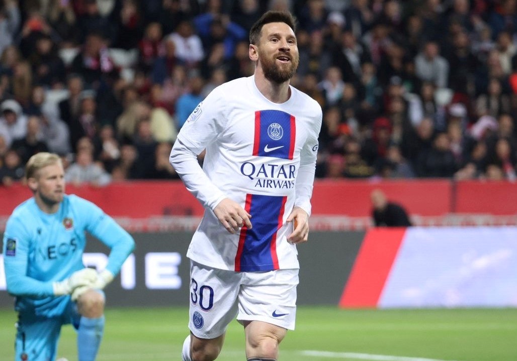 मेसी र रामोसले गरेको गोलमा पीएसजीले निसमाथि २–० को विजय गर्न सफल