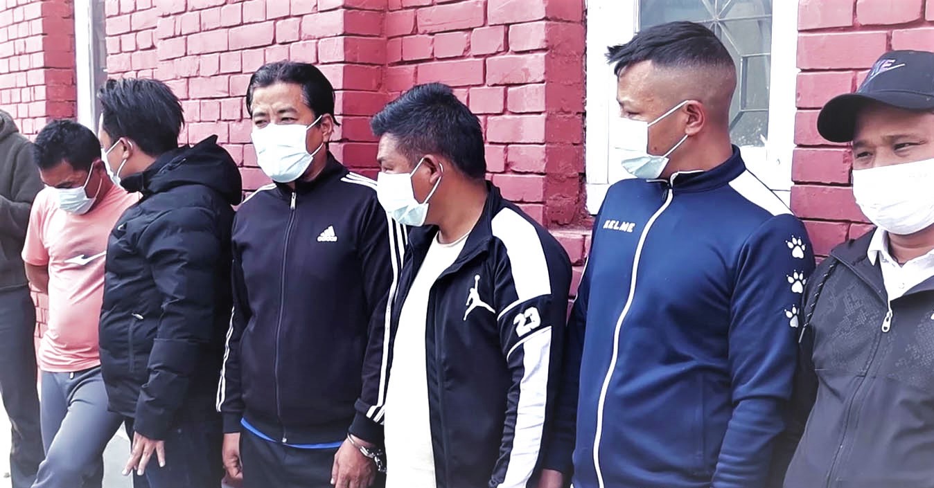 विदेशमा मृत्यु भएका नेपालीहरूको बीमाबापतको रकम ठगी गर्ने गिरोह पक्राउ
