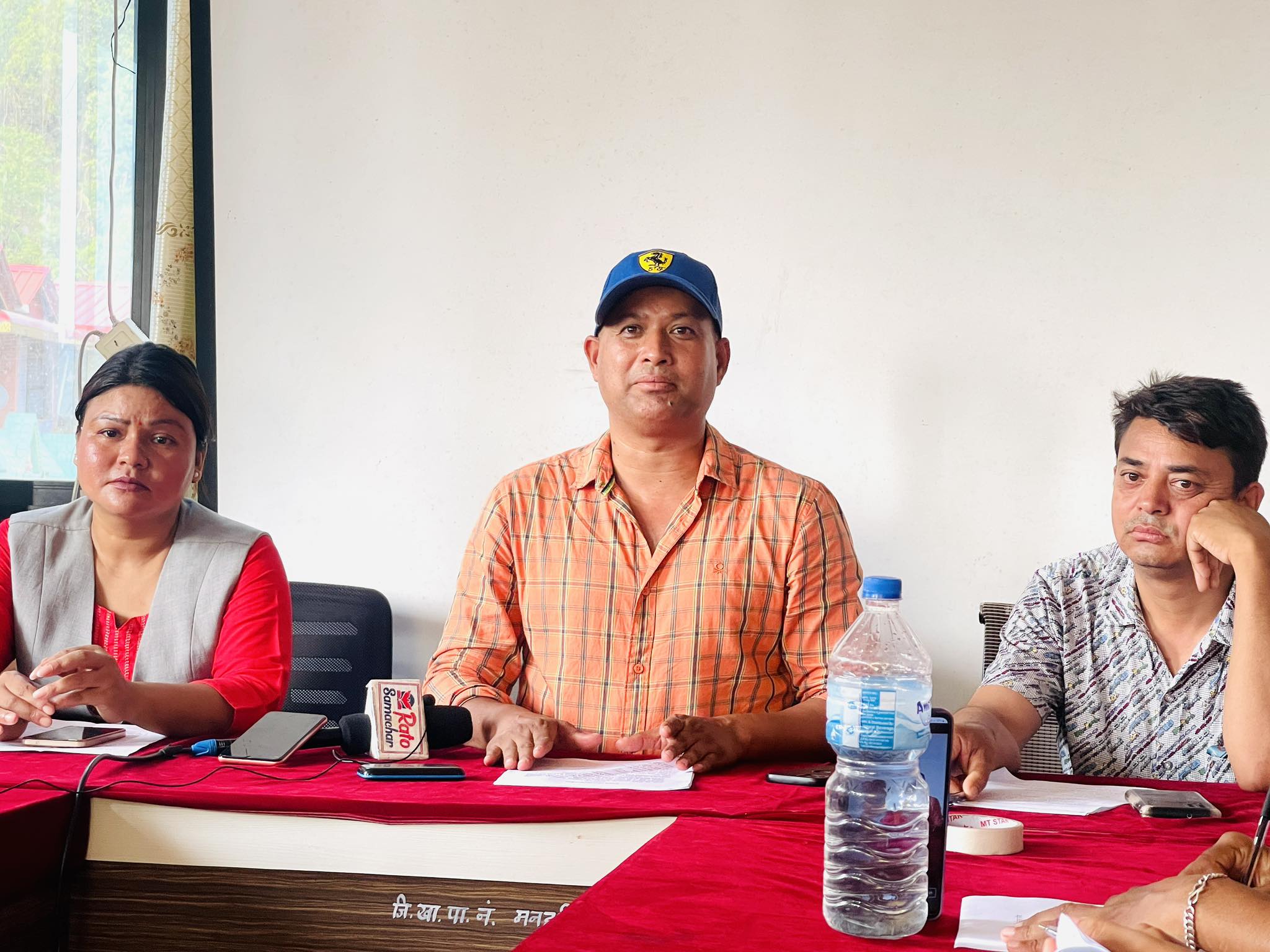 मनहरी गाउँपालिकाको १ वर्ष पूरा भएको अवसरमा अध्यक्ष कालाखेतीले गरे उपलब्धिहरु सार्वजनिक