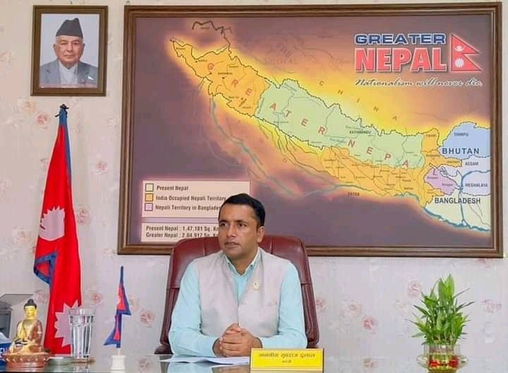प्रदेश मन्त्री युवराज दुलालको कार्यकक्षमा पनि ग्रेटर नेपालको नक्सा