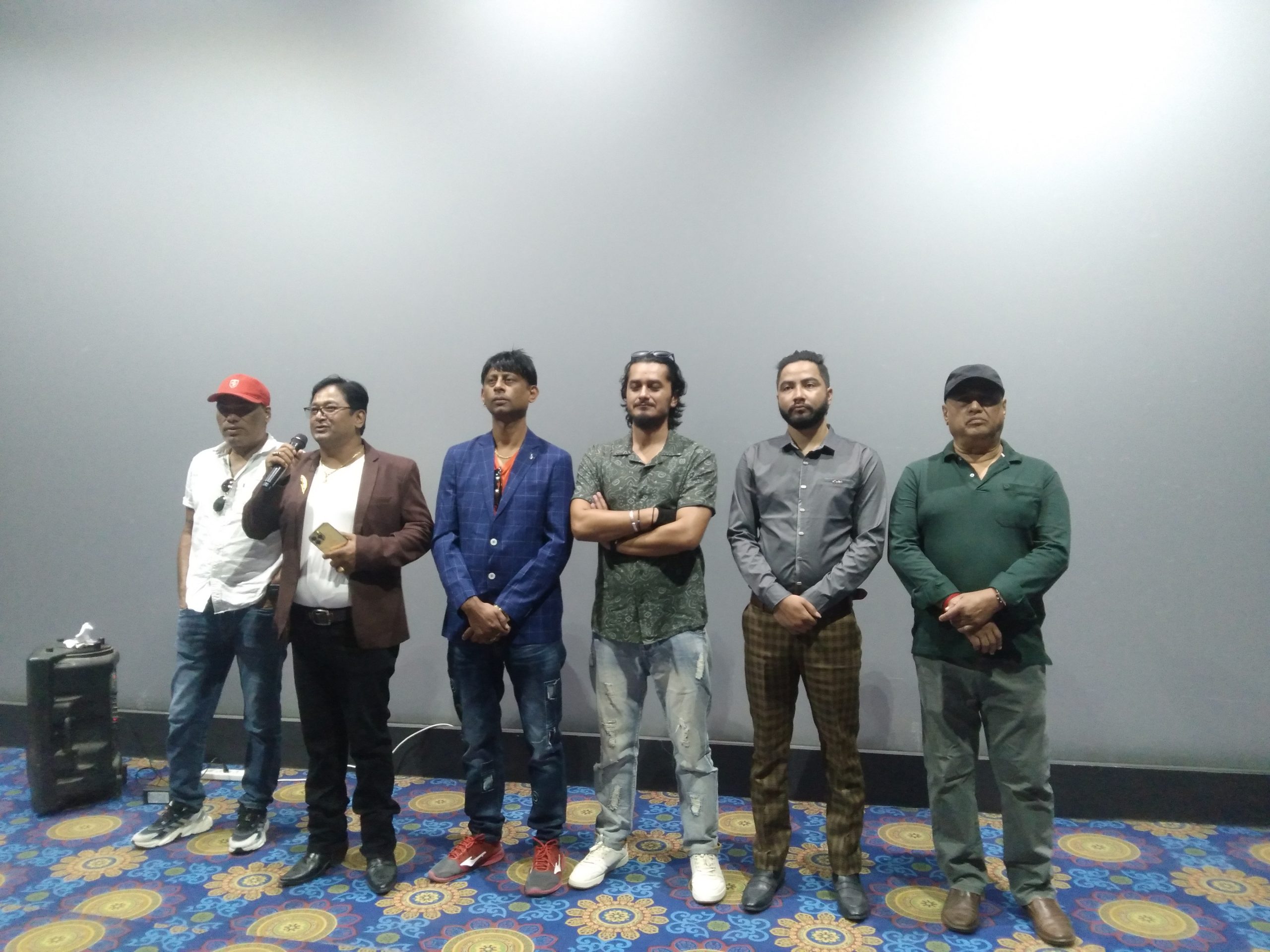 हेटौंडामा चलचित्र नम्बरी सुनको प्रिमियर शो, चलचित्रमा सुनको इतिहासको झल्को