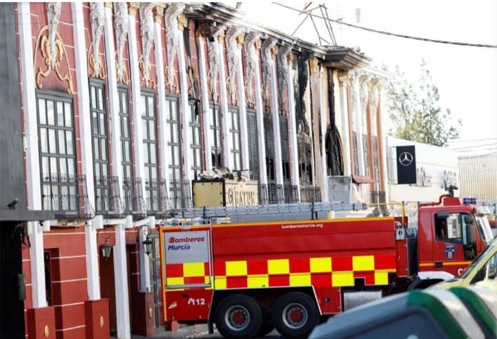 स्पेनी रात्रि क्लबमा आगलागीमा १३ को मृत्यु