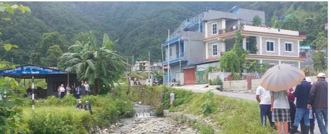 फिर्केखोलाको अतिक्रमित संरचना हटाउन पोखरा महानगरको ३५ दिने सूचना