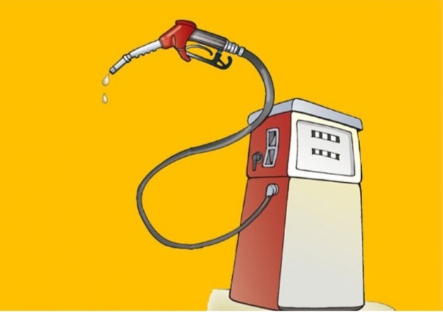 डिजेल र मट्टितेलको भाउ लिटरमा ४ रुपैयाँ घट्यो