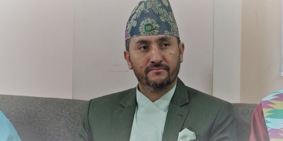 ‘सञ्चार क्षेत्रलाई मर्यादित र उत्तरदायी बनाउनु हाम्रो प्राथमिकता’ — मन्त्री खरेल