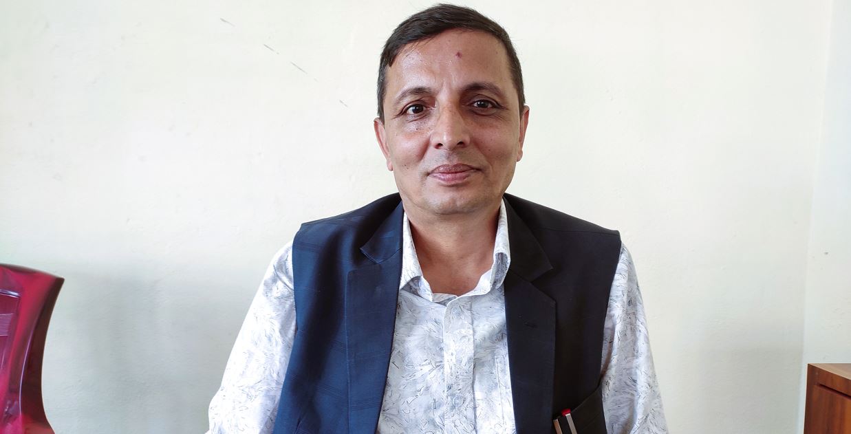 मदन भण्डारी स्वास्थ्य विज्ञान प्रतिष्ठानलाई राजनीतिक खेल मैदान नबनाउन वडाध्यक्ष सिग्देलको आग्रह