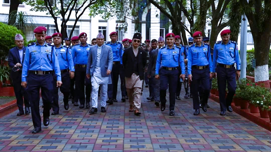 गृहमन्त्री सुधन गुरूङद्वारा नेपाल प्रहरी प्रधान कार्यालय निरीक्षण, प्रविधिमैत्री र जनमुखी प्रहरी सेवामा जोड